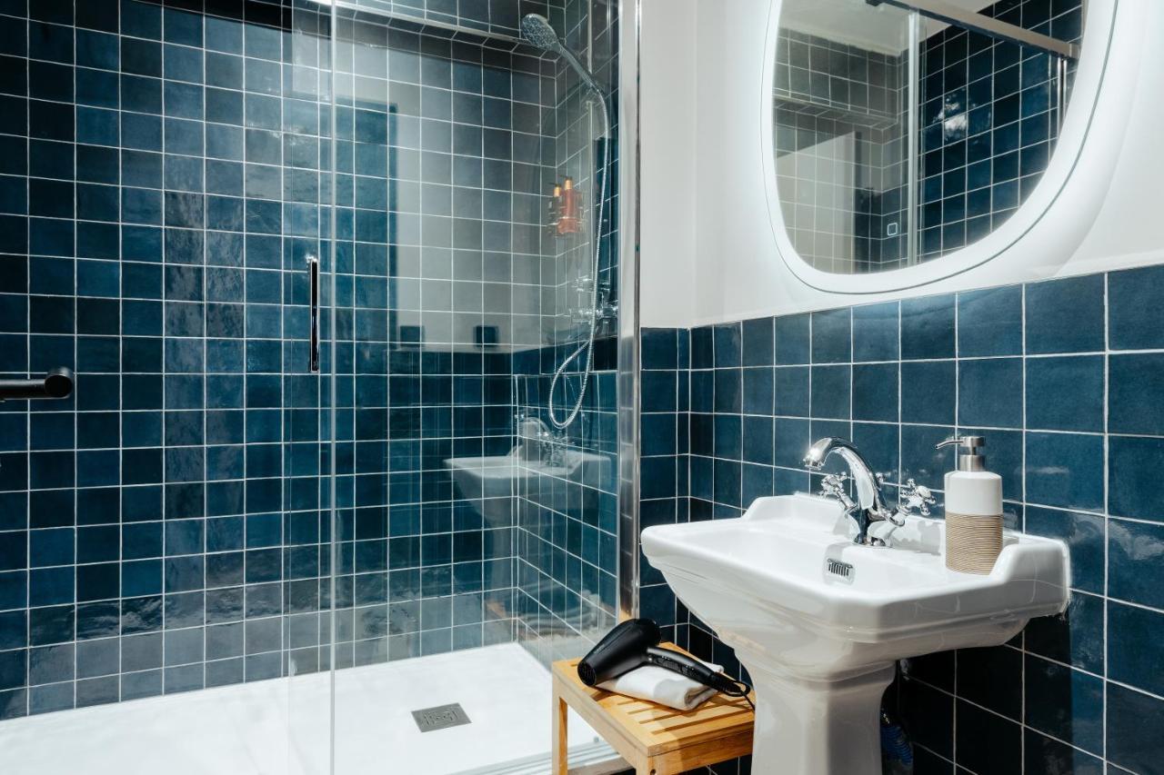Edgar Suites Montmartre - Abbesses Paris Ngoại thất bức ảnh
